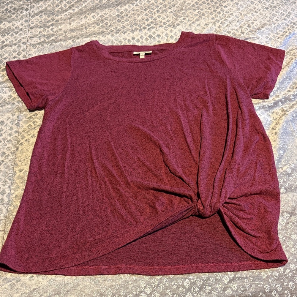 Short Sleeve Twist Front Tee - Burgundy NWOT